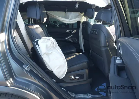 2021 BMW X7 M50I z USA, uszkodzony, nr VIN 5UXCX6C04M9E90131